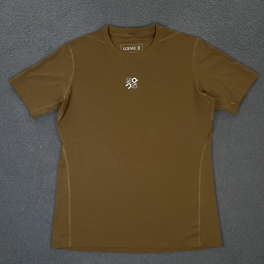 Loewe x On Cloud T-Shirt size Small Regular T Logo Short Sleeve Athletic Running